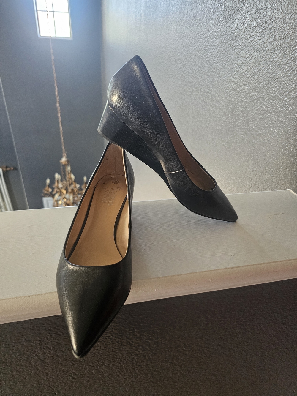 Like NEW! Franco Sarto Black Pointed-Toe Low Heel Pumps